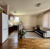 Apartment mit Meerblick, Petrovac